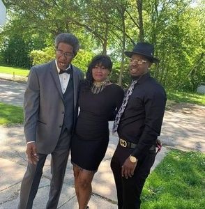 Meet your Posher, Ellen